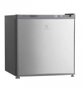 KULKAS MINIBAR ELECTROLUX EUM0500SB